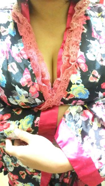 多々見コンパニオン